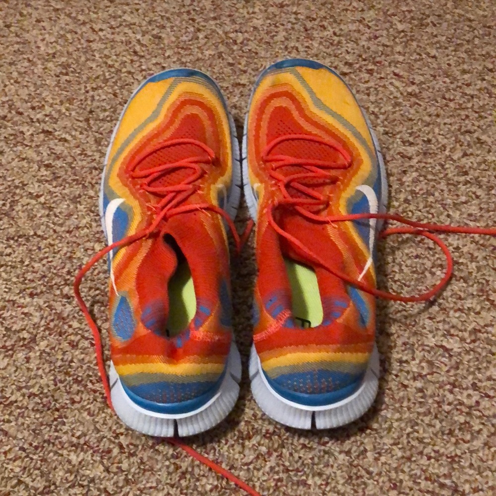 Nike rainbow shoes men’s size 13